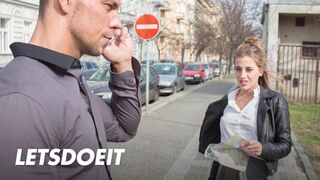 Niesamowity turysta Silvia Dellai głęboko zerżnięta przez miejscowego faceta