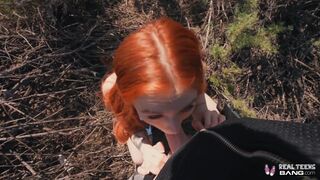 Sexy czerwony nastolatek Madi Collins wypatrosza jej cipki i pieprzy jej twardy, wielki kutas