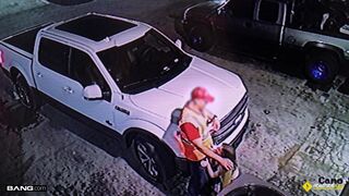 Blondynka nastolatka na poboczu ulicy brutalnie zerżnięta przez faceta z karetki