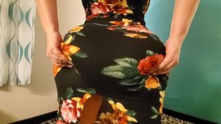 Crystal › a big-ass milf in a sex- smoking hotel room