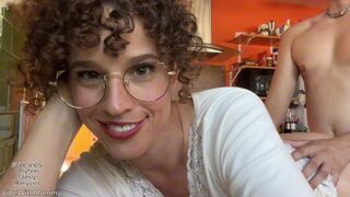 Zły vlogger macocha kurwa college chłopiec