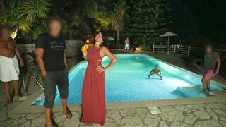 Kinky grupa sperma w porno willi - wszystkie otwory są otwarte!