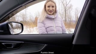 Jeśli nie ma pieniędzy na taksówkę, zapłać cipką!