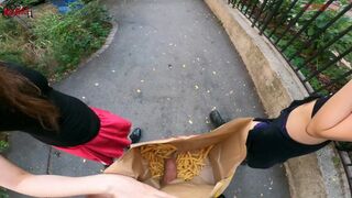Publiczny podwójny cios w worek ziemniaczany... Kocham McDonalda!