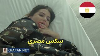 Arabski mamuśki pieprzy jego duży tyłek w amator punkt