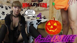 Little witch wzywa wielki kutas i dostaje przejebane trudno dostać się w jej cipki - Halloween 2020