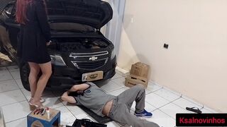 Pani od samochodów chce swojego mechanika!