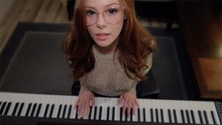 Klasa muzyczna z gorącym seksem z nauczycielem