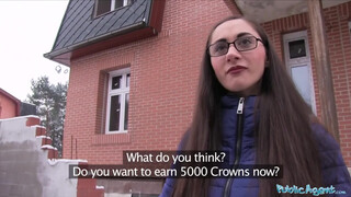 Agent publiczny - inteligentny tinicsaj w okularach