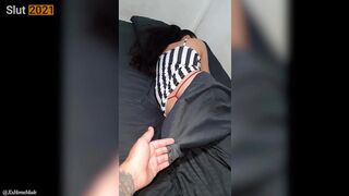 Moja przyrodnia siostra przyłapała mnie na dotykaniu jej, a ty nie uwierzyłbyś, o co mnie prosiła!