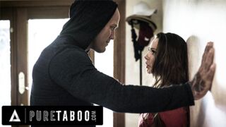 Dzika przygoda Pure Taboo - Abigail Mac poddaje się intruz w jej domu