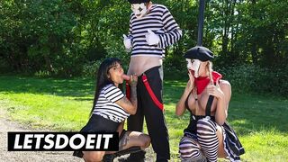 Sexy Street Mimes prezentuje: Hot Three z dużymi cyckami i ogromne ogony na Kanale LetsDoelt