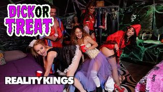 Rzeczywistość królowie gorące Halloween orgia z Eve Ellewood i Gina Valentina