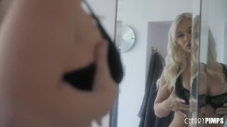 Big- breested Blond Milf głębokie gardło Akcja na Cherry Pimps Channel