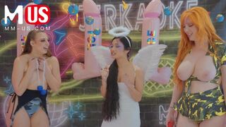 Lauren Phillips i Gia Derza jedzą i pieprzą się nawzajem